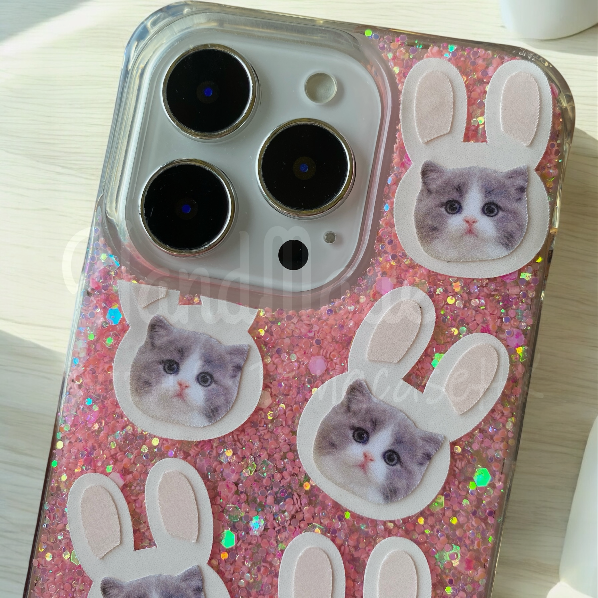 來圖寵物訂製 │ 兔仔耳 花花編織掛繩 手工滴膠 粉紅色閃粉 iPhone 防摔手機殼