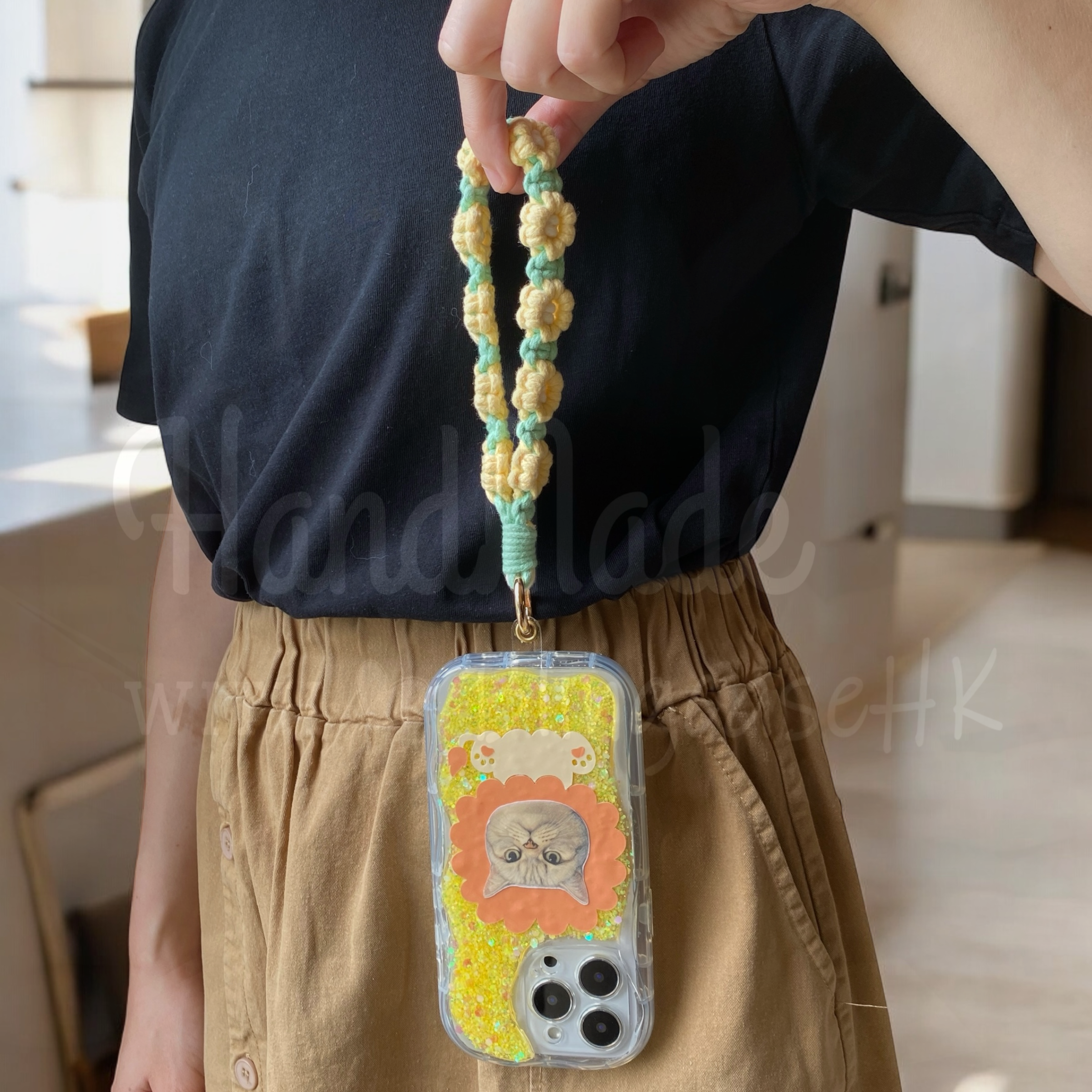 寵物手繪訂製 │ 獅子頭 花花編織手繩 手工滴膠 iPhone 波浪手機殼