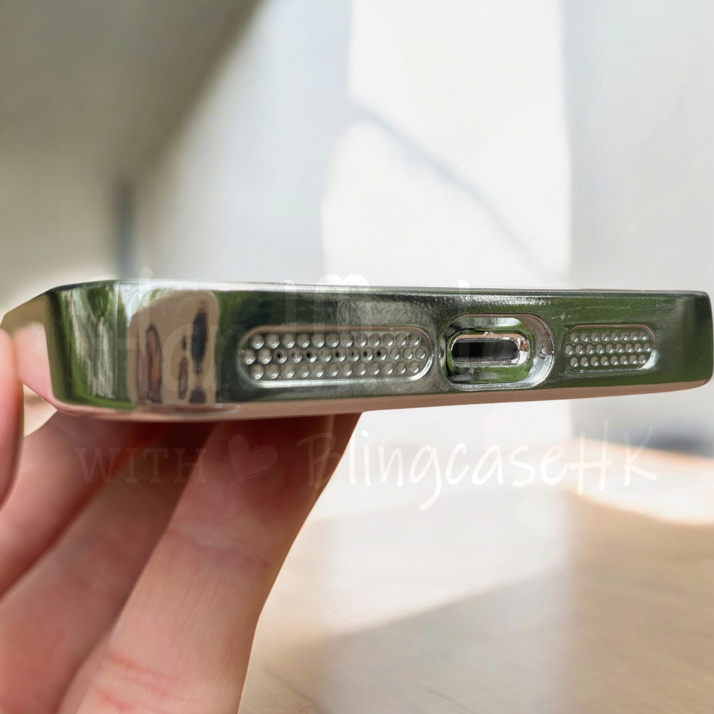 來圖寵物訂製 │ 兔仔耳 iPhone 鏡面手機殼