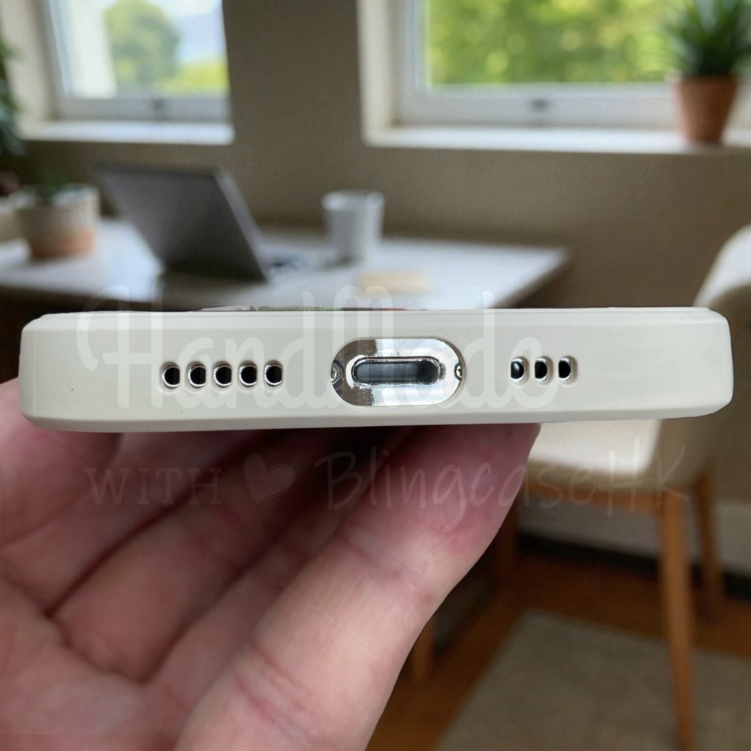 來圖寵物訂製 ｜ Q版蘑菇亭 iPhone 花花手機殼