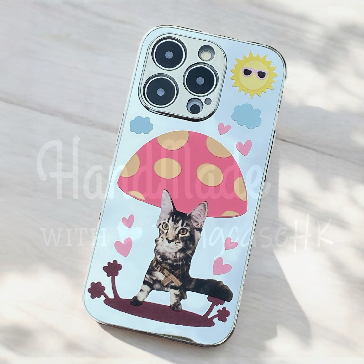 來圖寵物訂製 │ Q版蘑菇亭 iPhone 鏡面手機殼