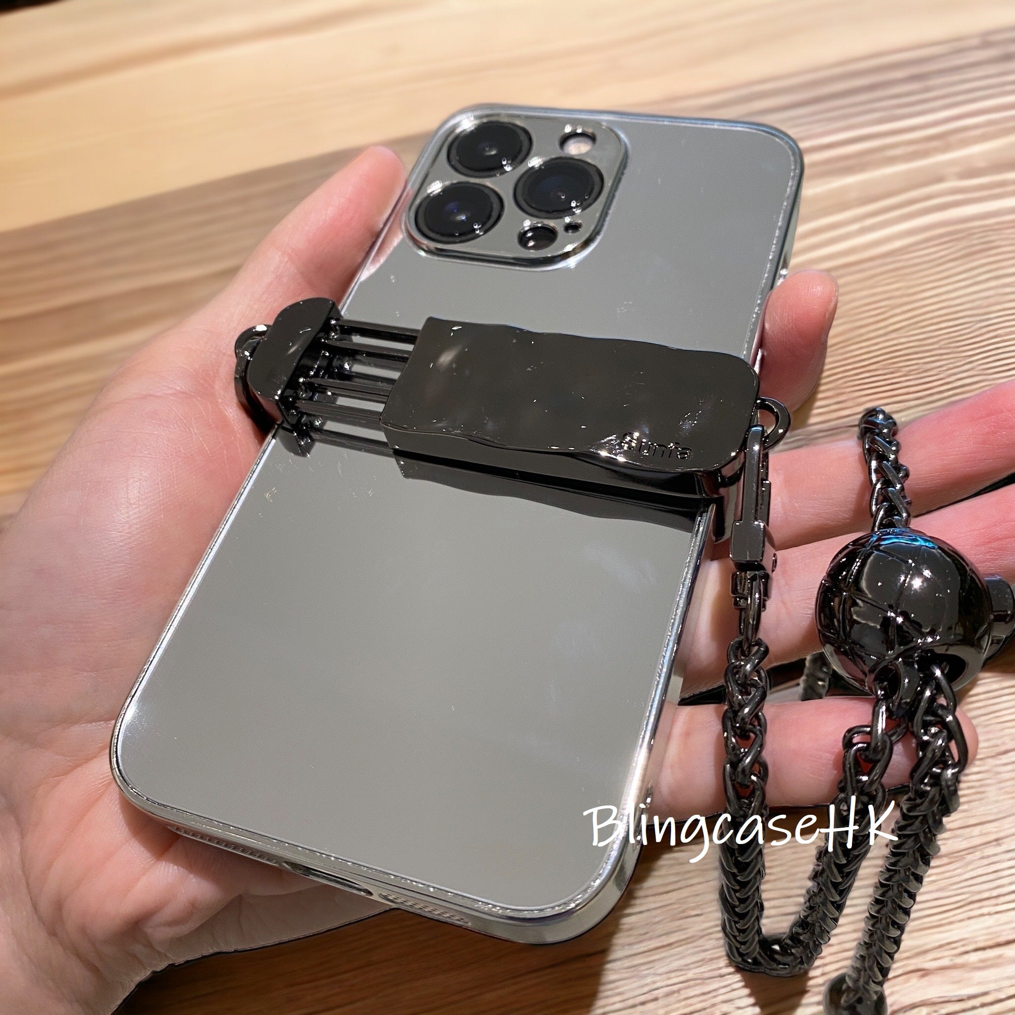 手工制作 │ 鏡面 金屬背夾 + 斜孭背帶 3種顏色選擇 iPhone 手機殼