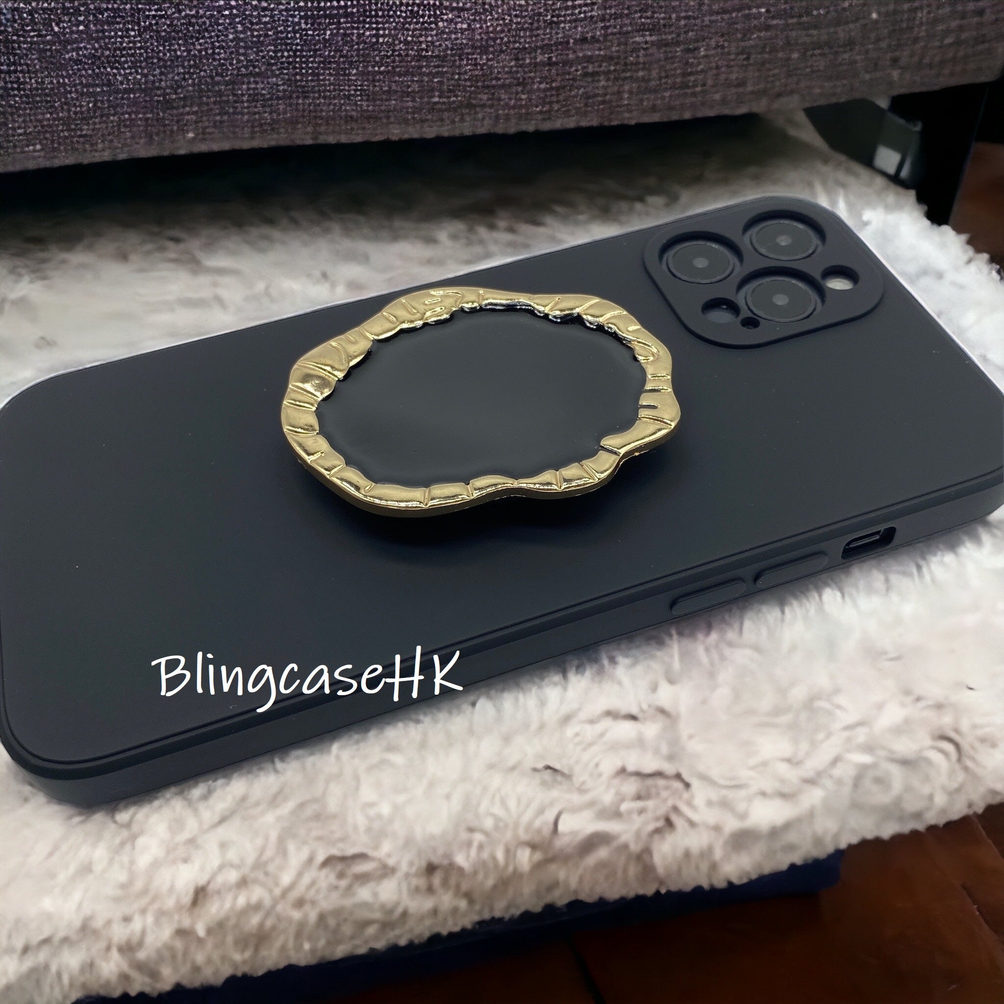 Handmade│ Wristband Retro Metal Stand iPhone / Samsung Phone Case 