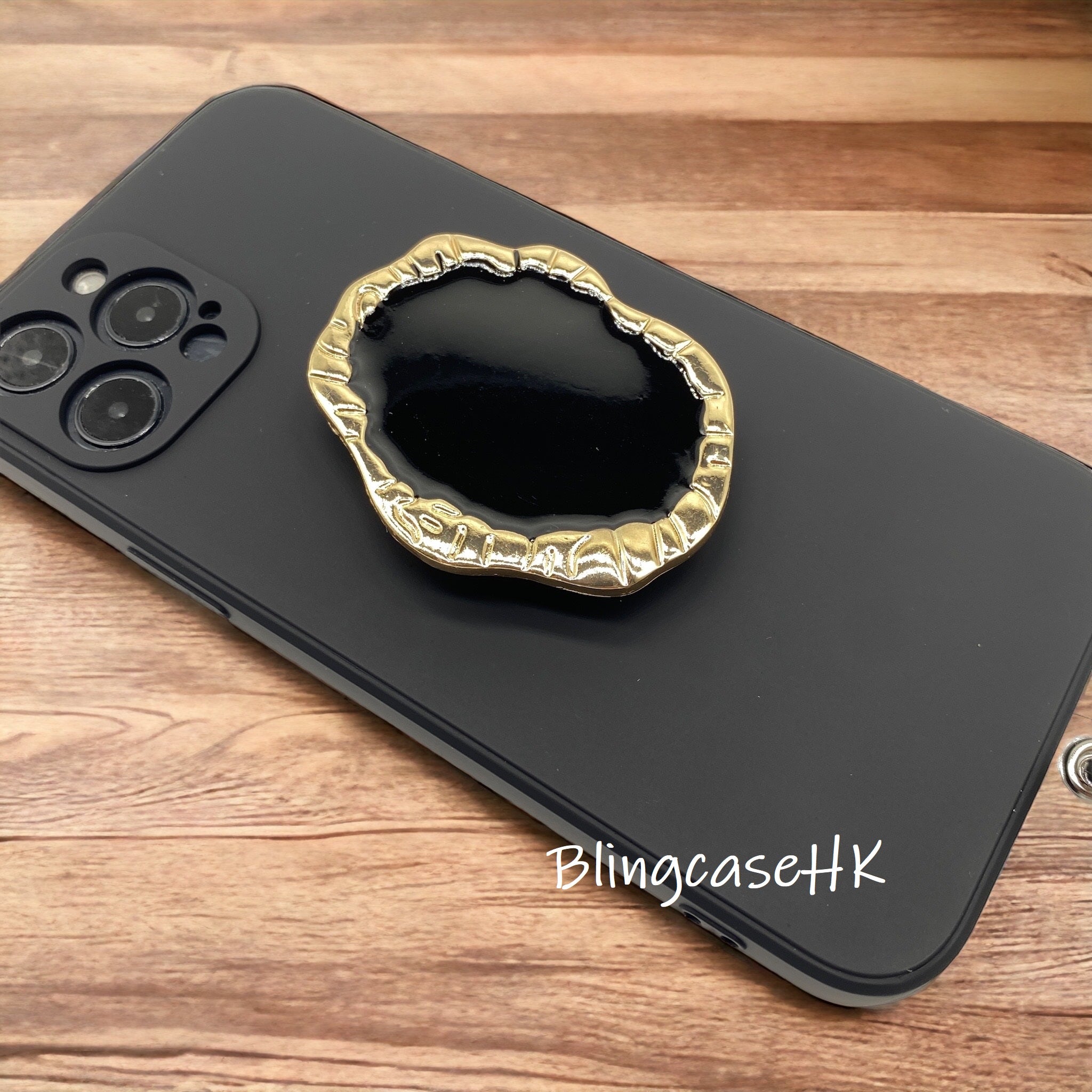 Handmade│ Wristband Retro Metal Stand iPhone / Samsung Phone Case 