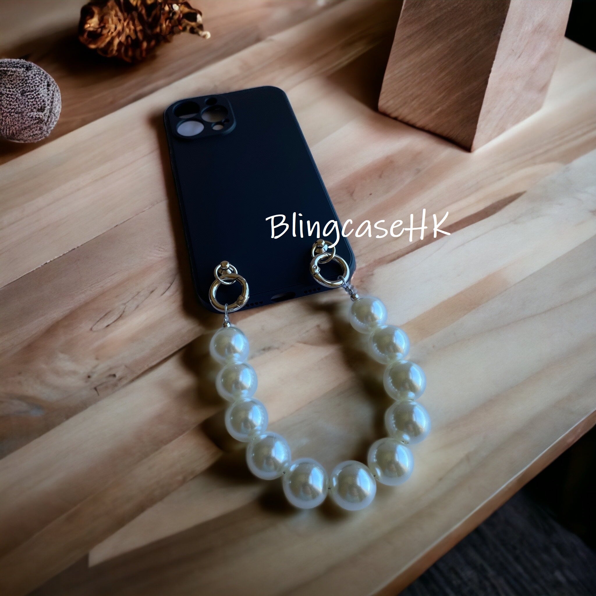 Handmade │ Bracelet lanyard + adjustable cross-body strap iPhone / Samsung mobile phone case 