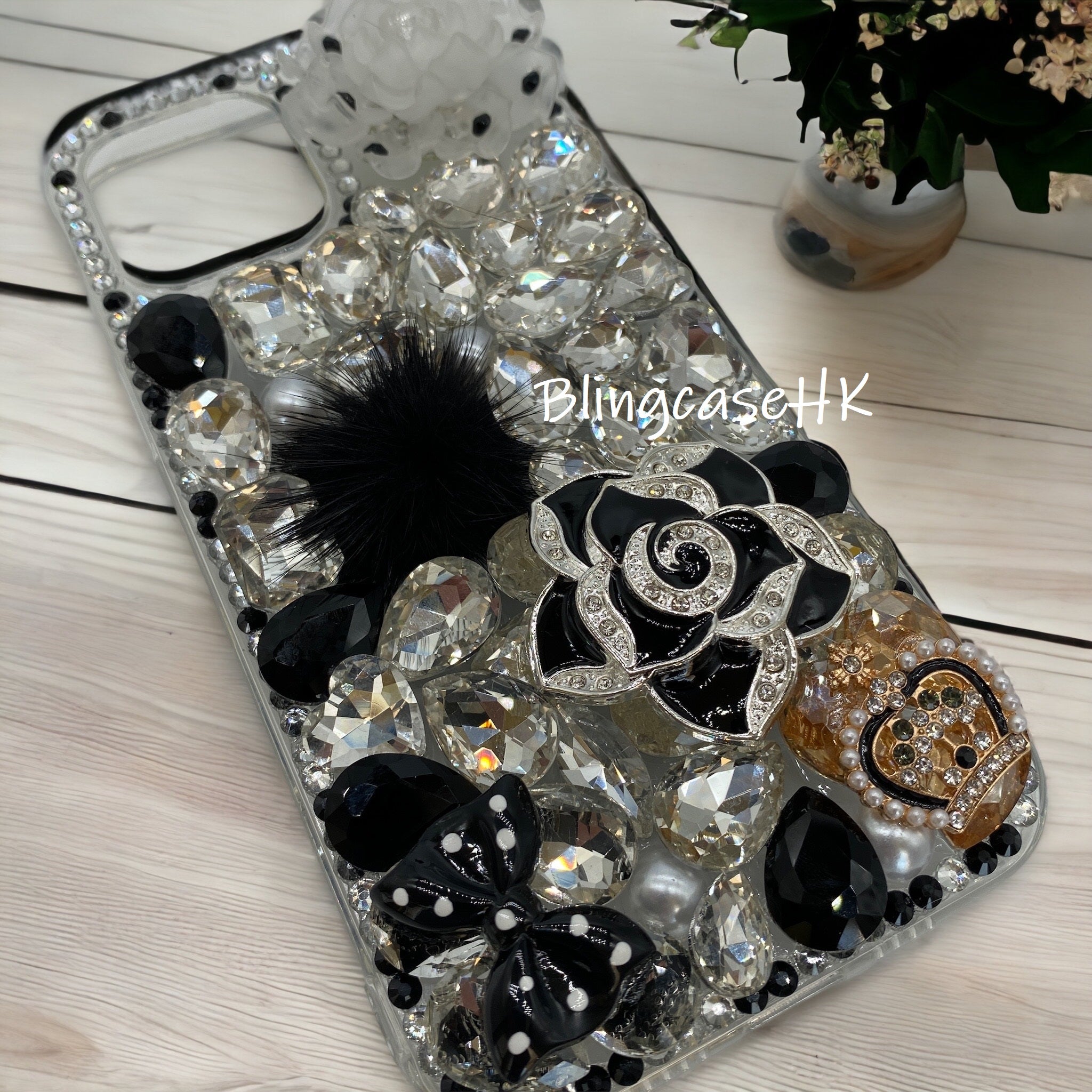 Purely handmade birthday gift for girls│rhinestone crystal iPhone / Samsung mobile phone case 