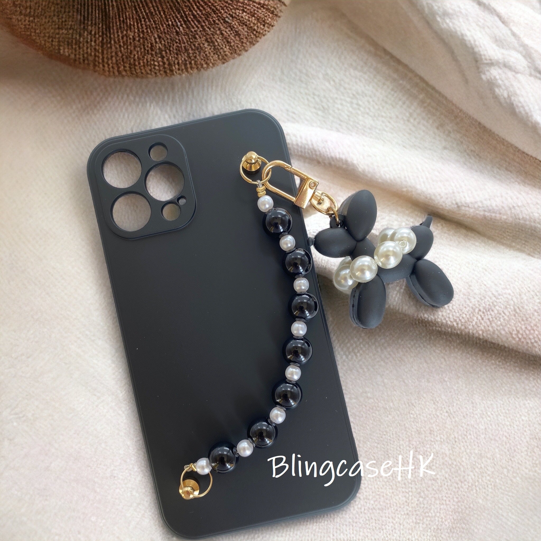 Handmade │ Bracelet lanyard + adjustable cross-body strap iPhone / Samsung mobile phone case 