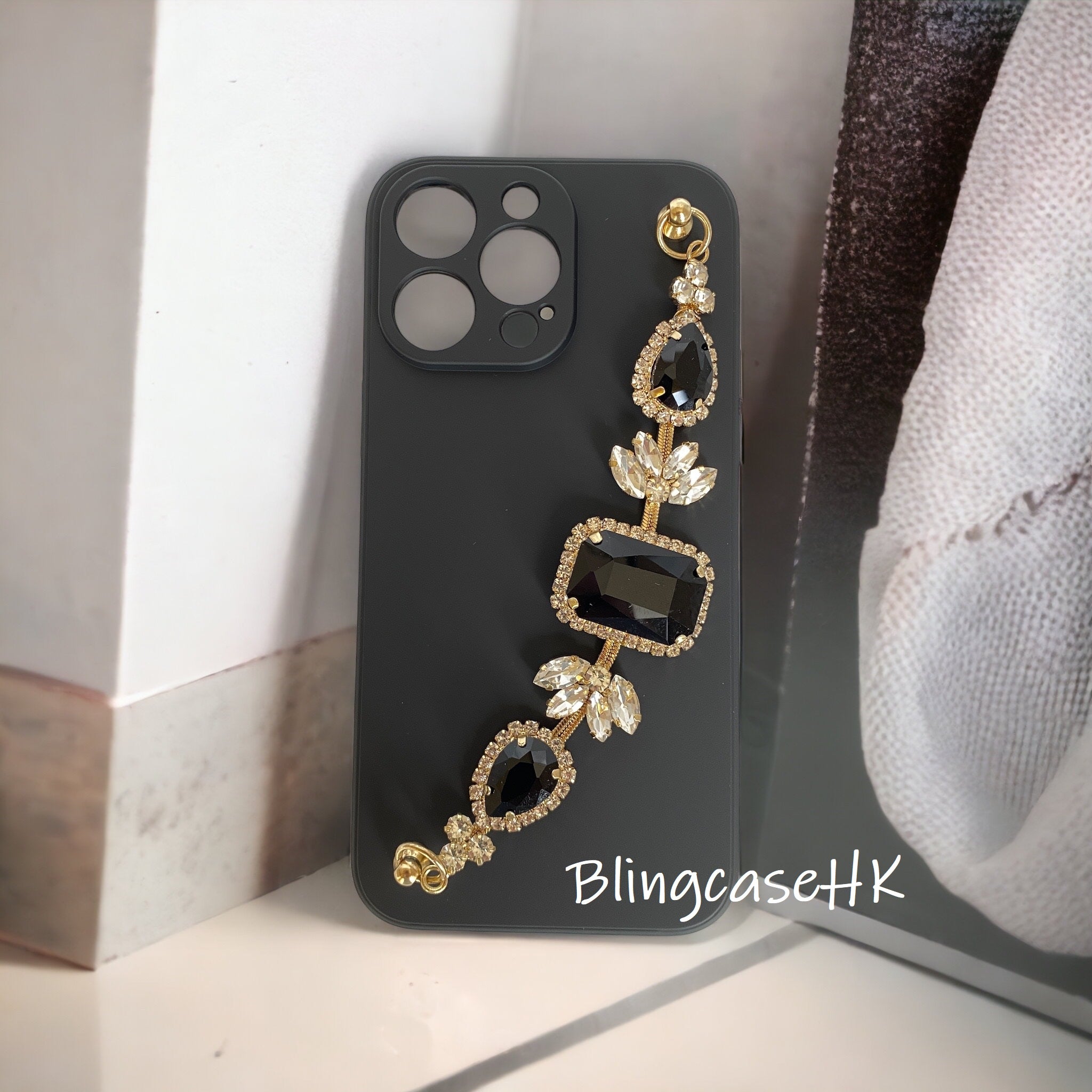 Handmade │ Bracelet lanyard + adjustable cross-body strap iPhone / Samsung mobile phone case 