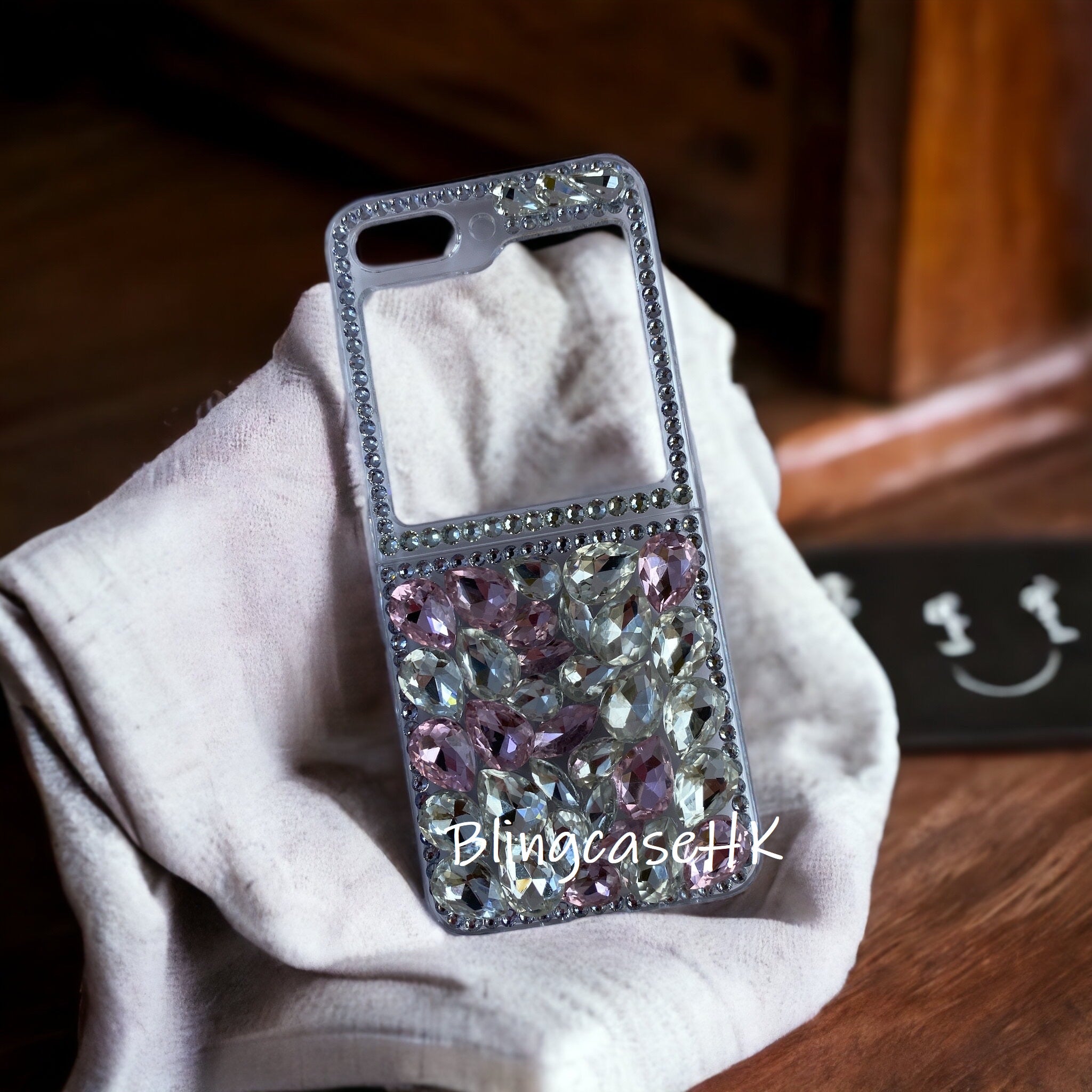 Purely handmade goddess must-have│Crystal rhinestone Samsung Galaxy Z Flip 5 6 mobile phone case 