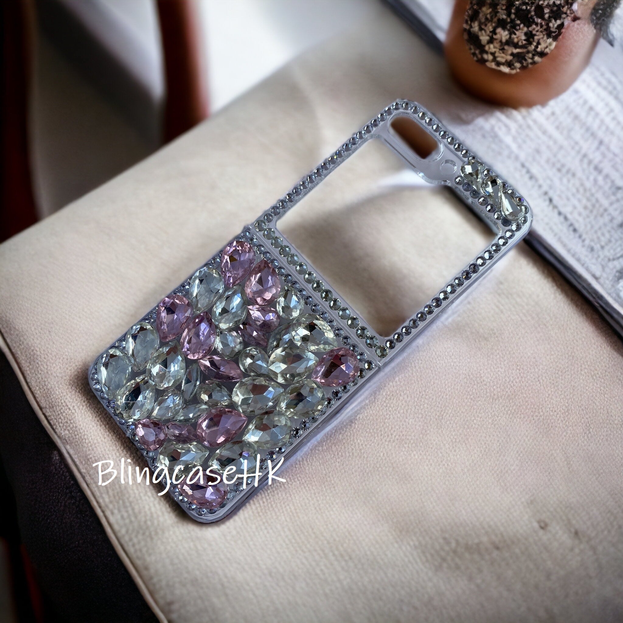 Purely handmade goddess must-have│Crystal rhinestone Samsung Galaxy Z Flip 5 6 mobile phone case 