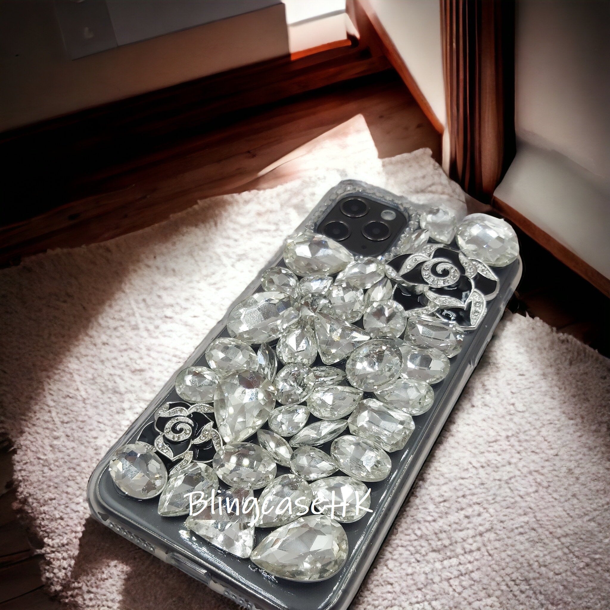 Purely handmade goddess must-have│rhinestone crystal lip iPhone/Samsung mobile phone case 