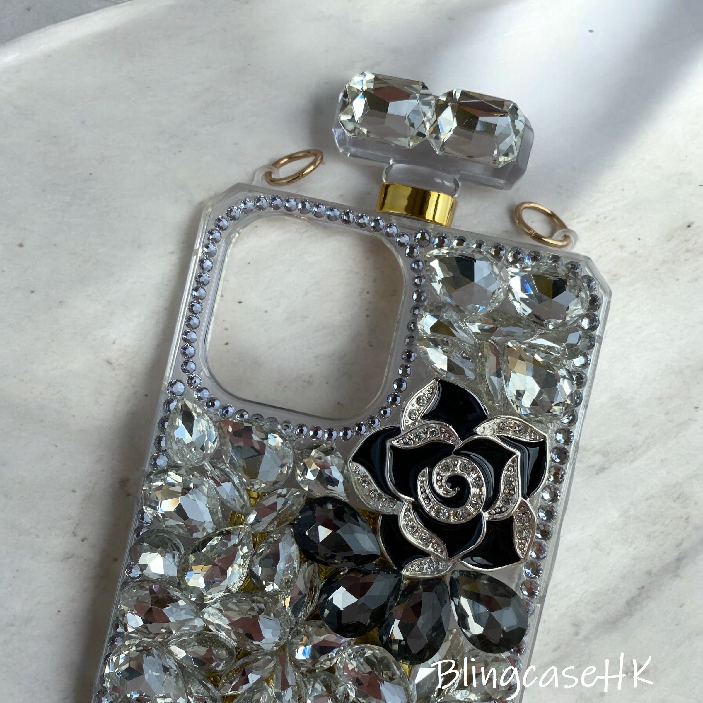 Purely handmade│Cross strap perfume bottle crystal rhinestone iPhone / Samsung mobile phone case 