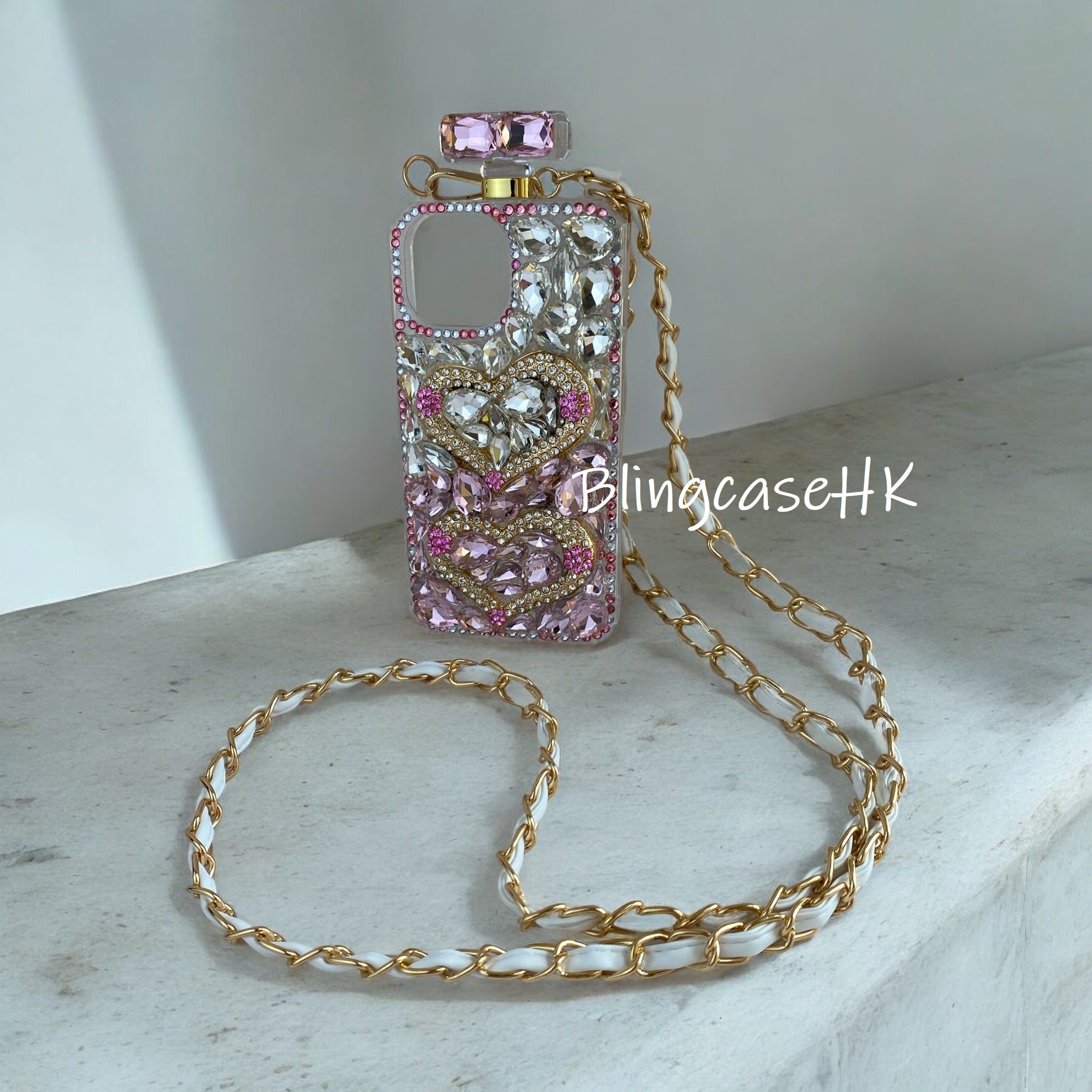 Purely handmade goddess must-have│slant strap perfume bottle heart-shaped rhinestone crystal iPhone / Samsung mobile phone case 