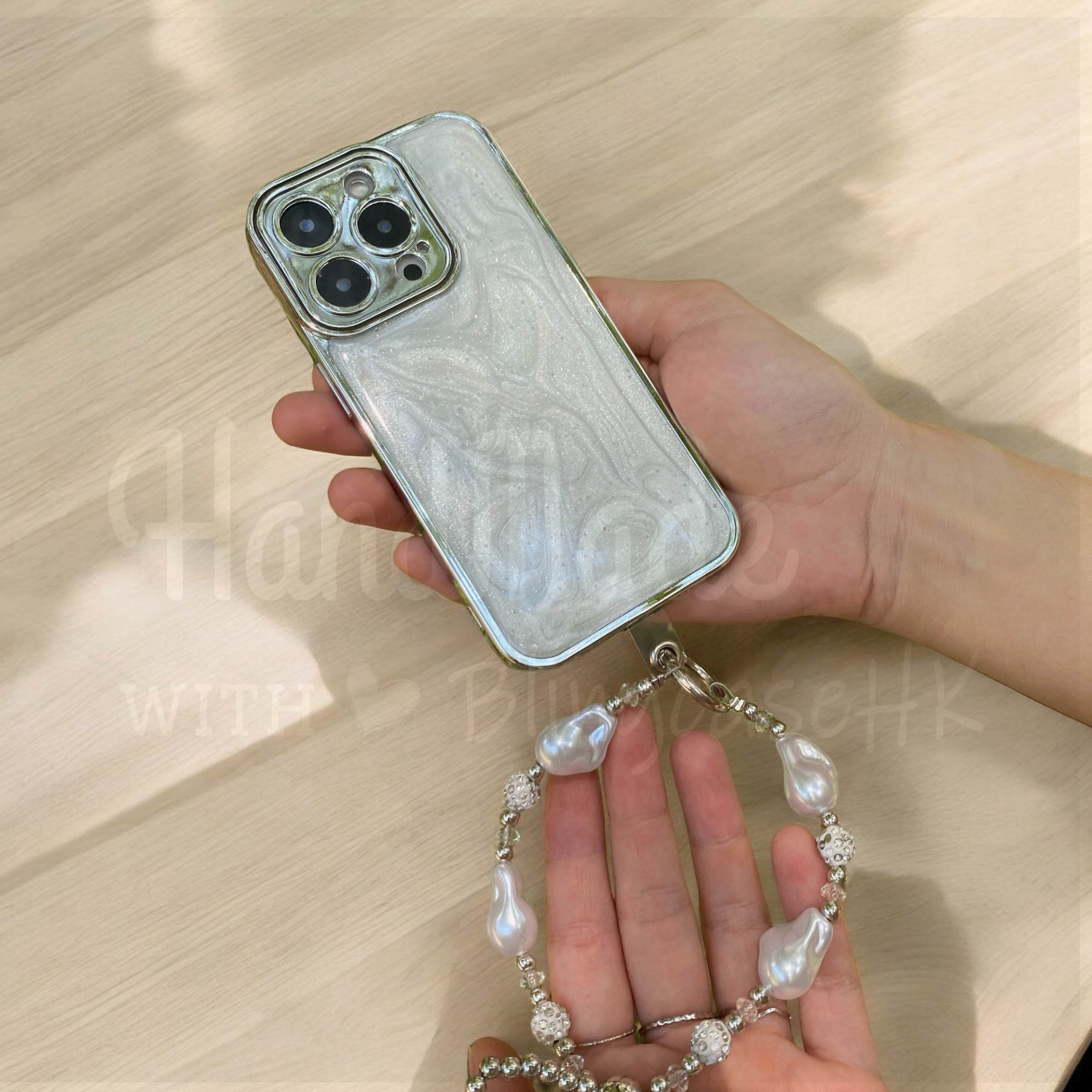 Handmade│ Crystal Cat Wristband Bracelet Lanyard iPhone Glue Phone Case 