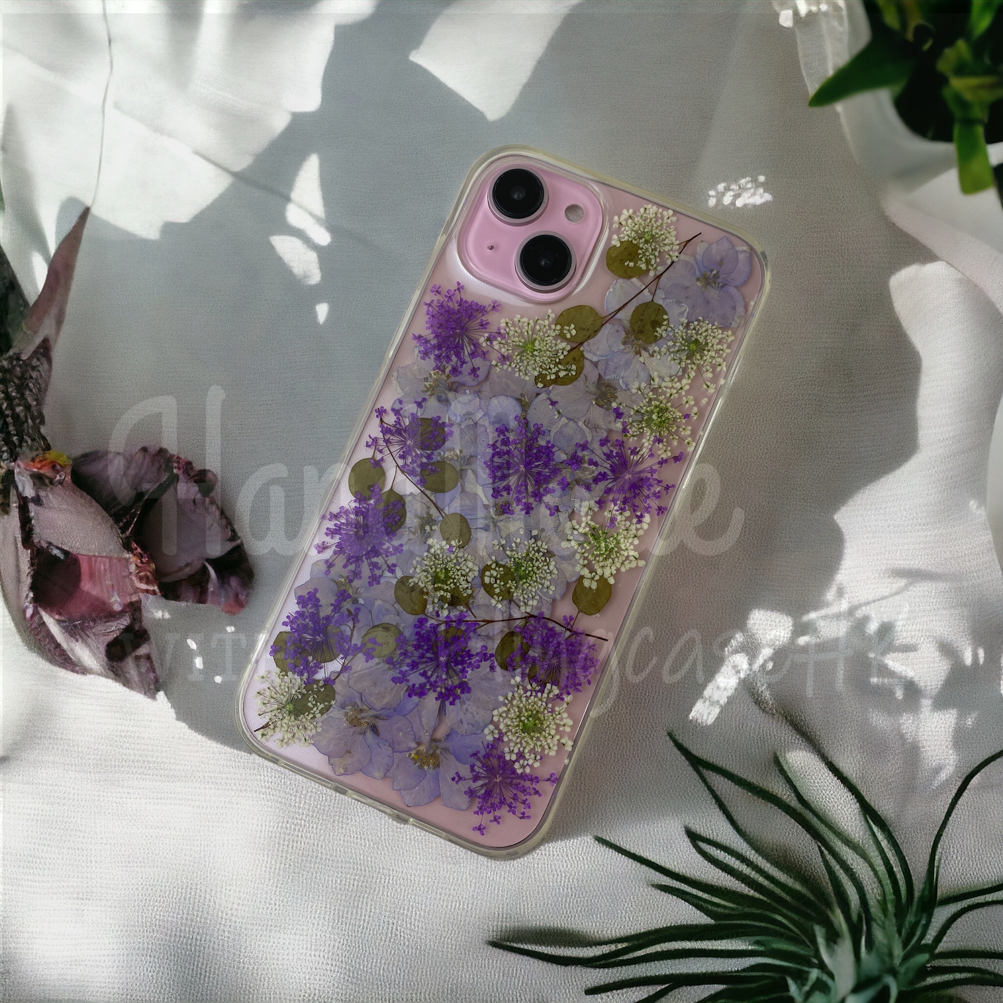 Purely handmade essential for literary youth│dry flower embossed preserved flower iPhone case 