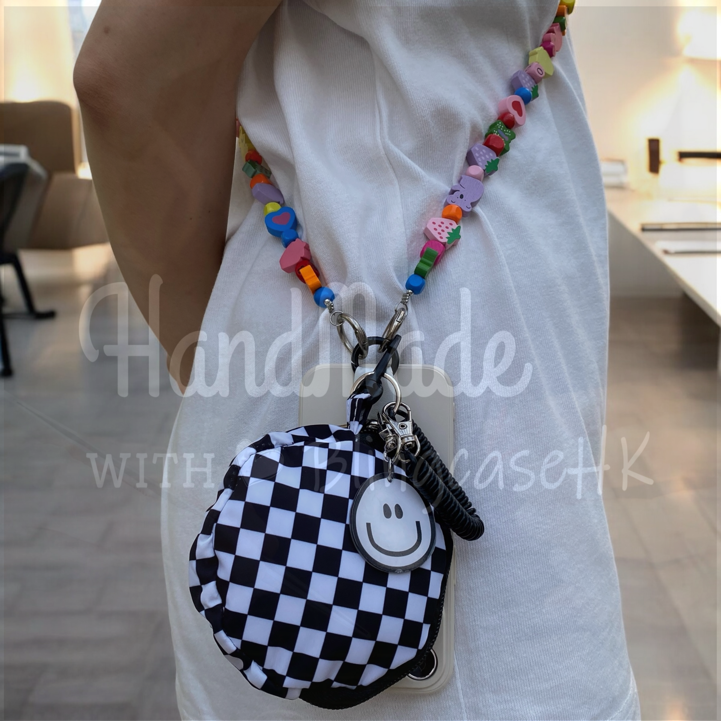 Handmade│ Oblique wood bead strap braided lanyard Hahaha coin purse iPhone / Samsung mobile phone case 